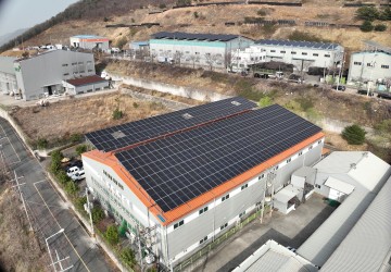 2025 / 04경주 천북산단 지붕 태양광발전소 / 250kW공장 임대 자사 태양광발전소